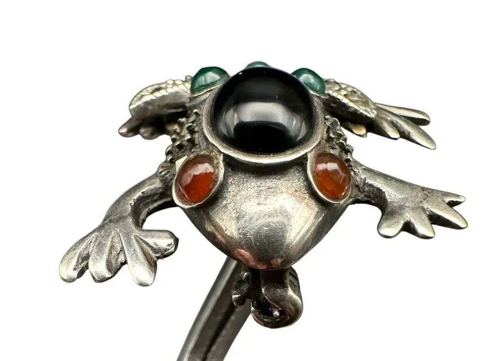 Vintage Sterling Silver 925 Marcasite Carnelian Onyx Frog Brooch Pin Signed CW
